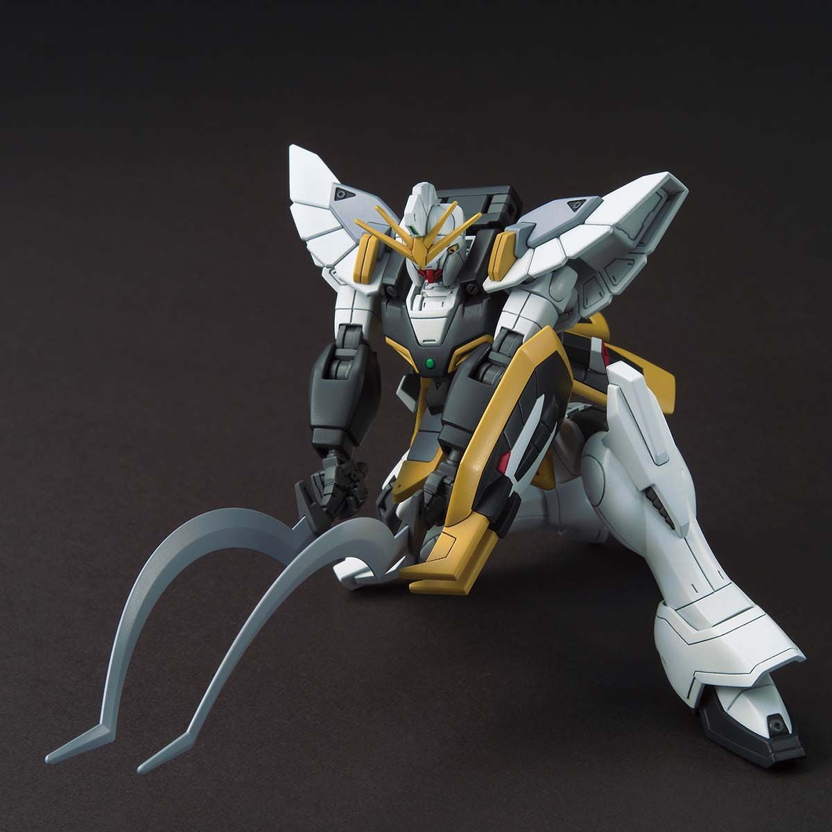 HGAC 1/144 Gundam Sandrock